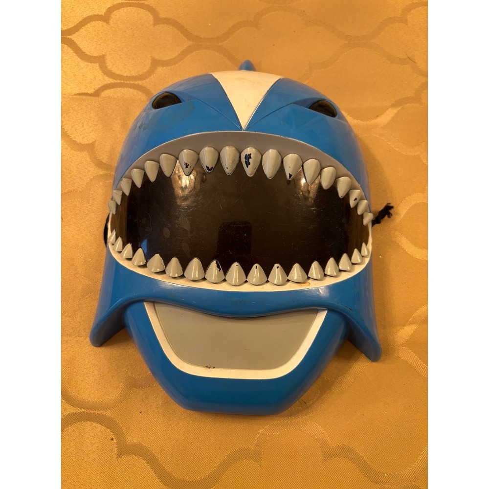 Shark Warrior Mask Plastic BVS Toy Quest  Halloween. Toy